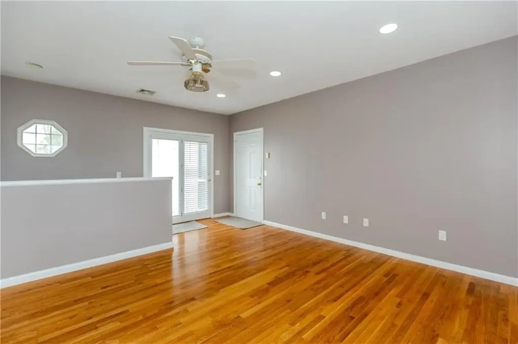 42 Batcheller Avenue Providence RI 02904