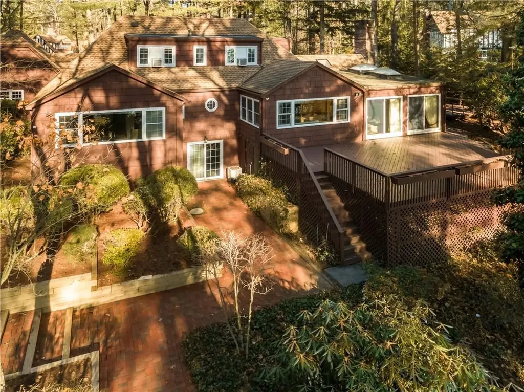 12 Georgiana Drive Cumberland RI 02864