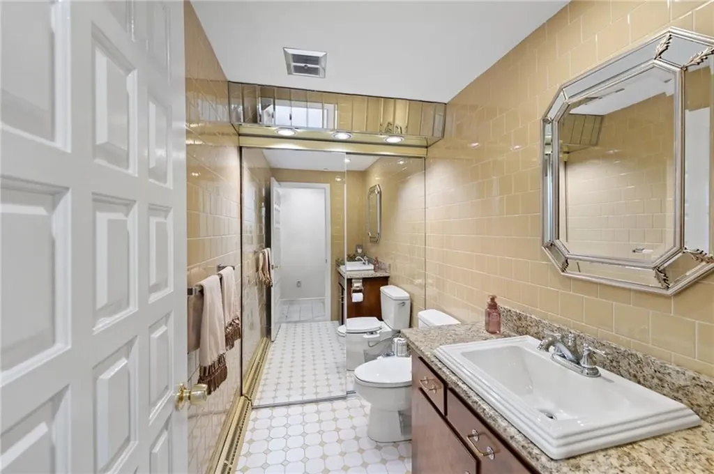 12 Georgiana Drive Cumberland RI 02864