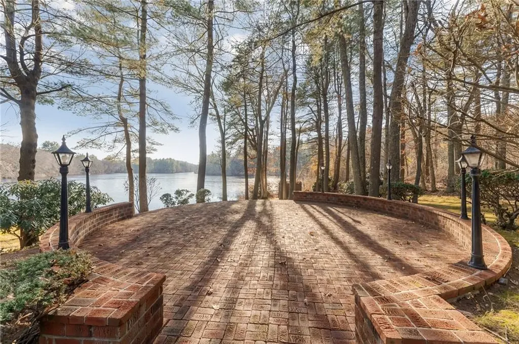 12 Georgiana Drive Cumberland RI 02864