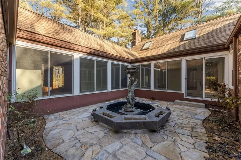 12 Georgiana Drive Cumberland RI 02864