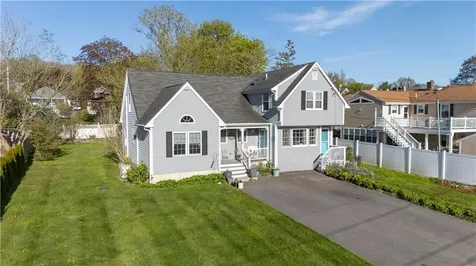 3 Jones Avenue Bristol RI 02809