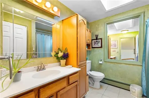 3 Jones Avenue Bristol RI 02809