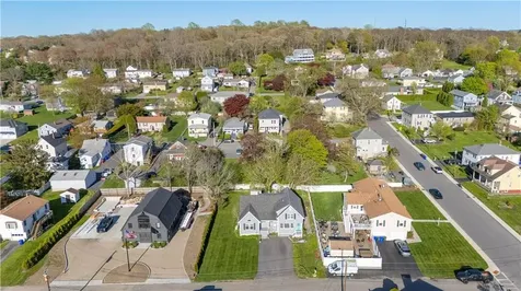 3 Jones Avenue Bristol RI 02809