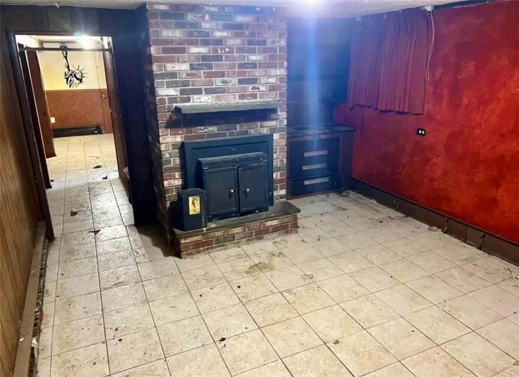 584 River Avenue Providence RI 02908