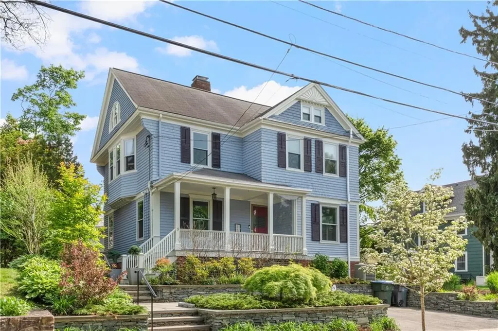 9 Oriole Avenue Providence RI 02906