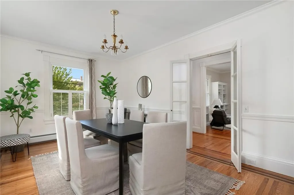 9 Oriole Avenue Providence RI 02906