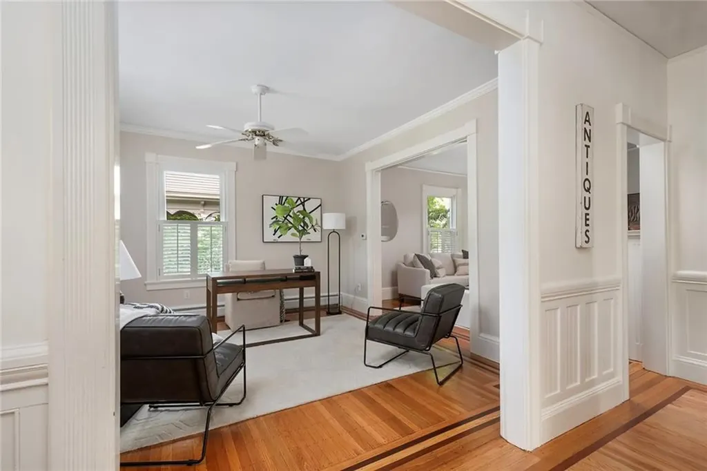 9 Oriole Avenue Providence RI 02906