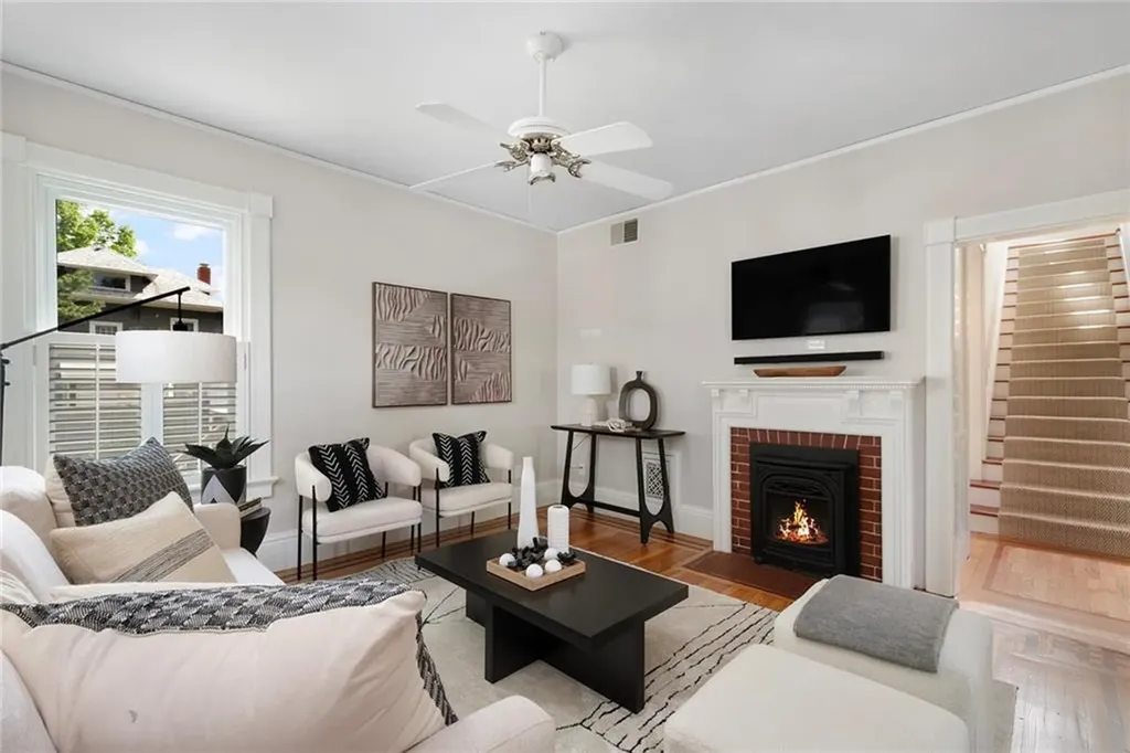 9 Oriole Avenue Providence RI 02906