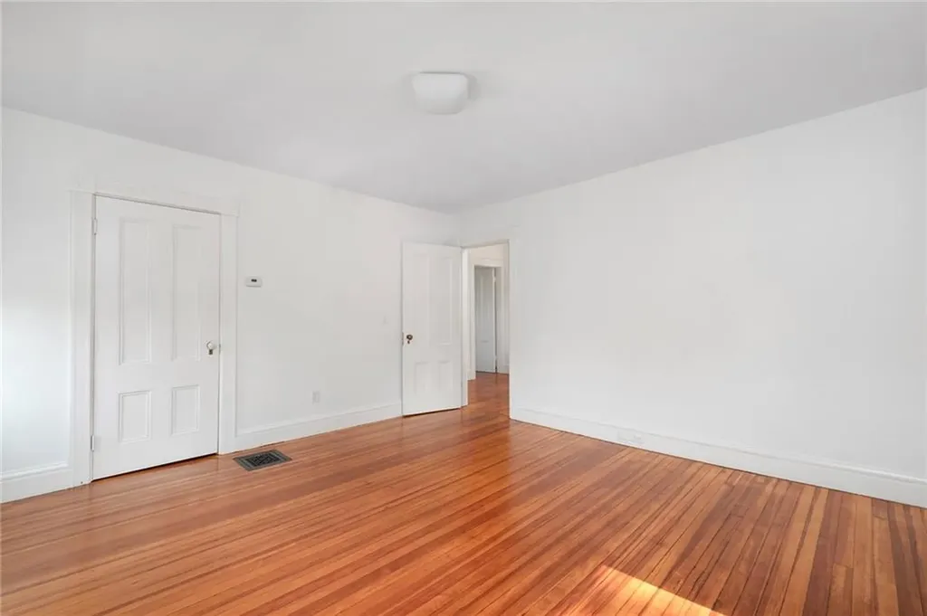 9 Oriole Avenue Providence RI 02906