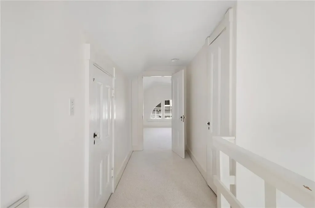 9 Oriole Avenue Providence RI 02906
