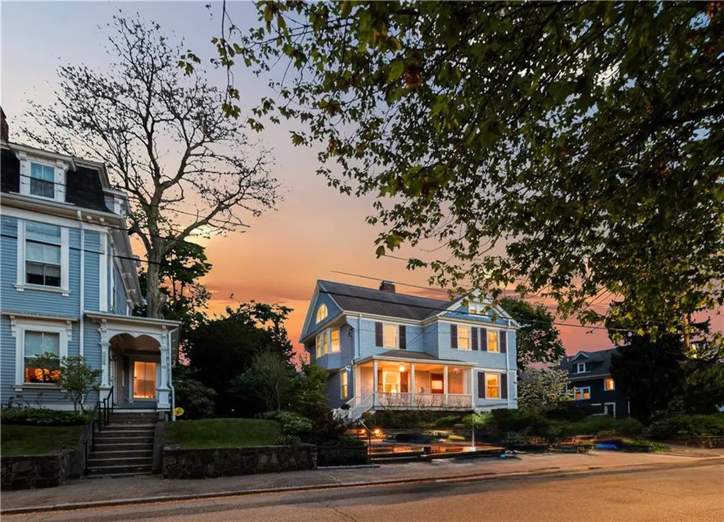9 Oriole Avenue Providence RI 02906