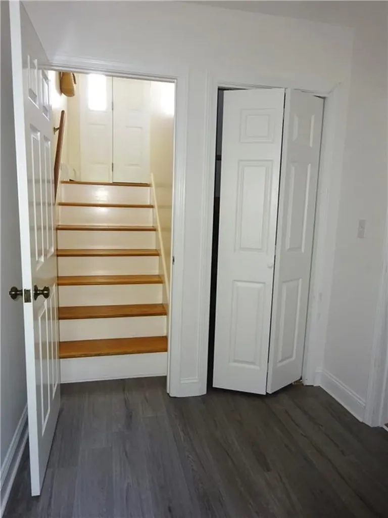 34 Berkley Avenue Portsmouth RI 02871