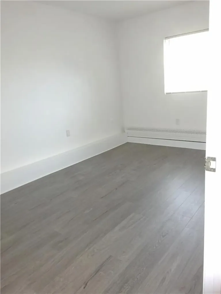 34 Berkley Avenue Portsmouth RI 02871