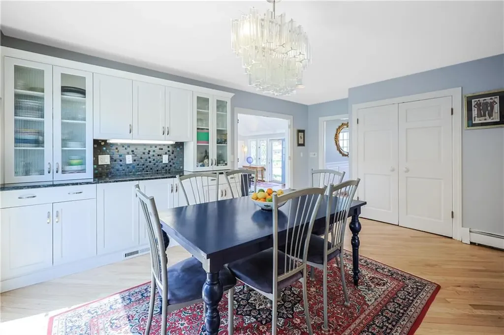 170 Summit Drive Cranston RI 02920
