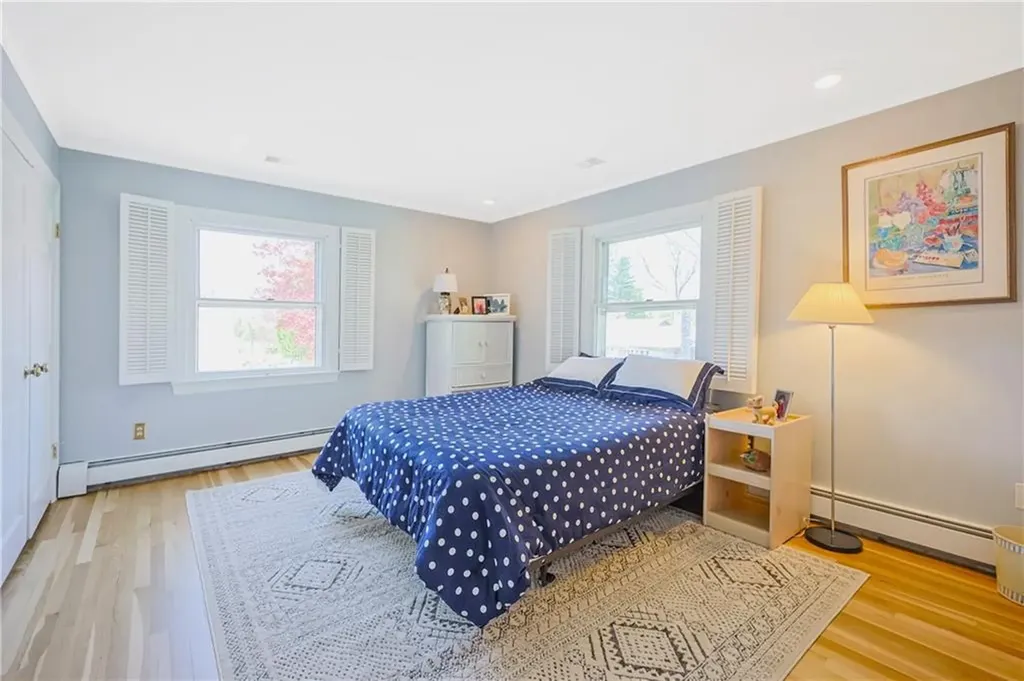 170 Summit Drive Cranston RI 02920