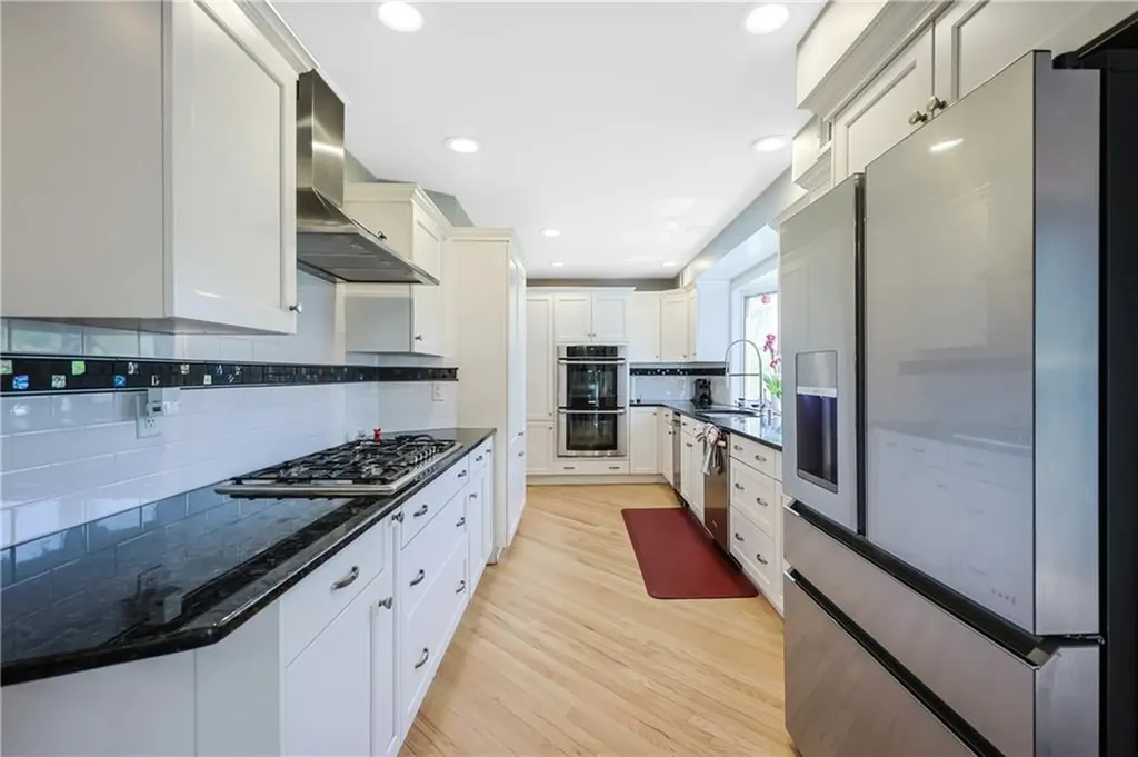 170 Summit Drive Cranston RI 02920