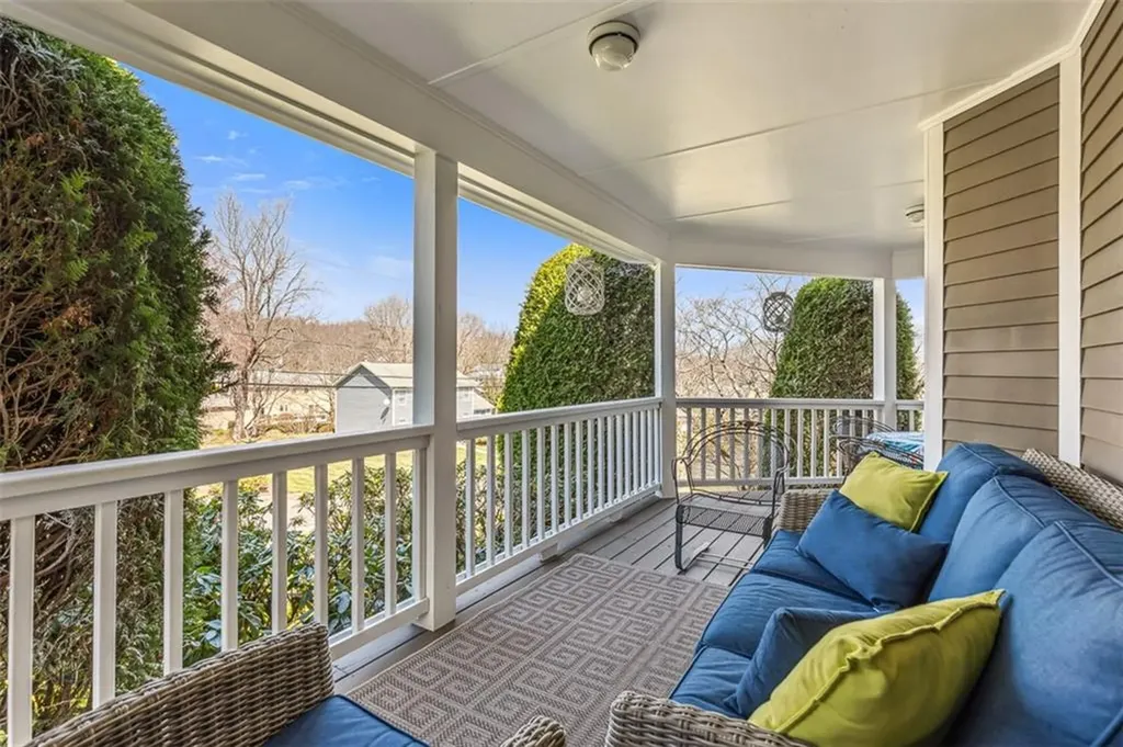 9 Heritage Drive Lincoln RI 02865