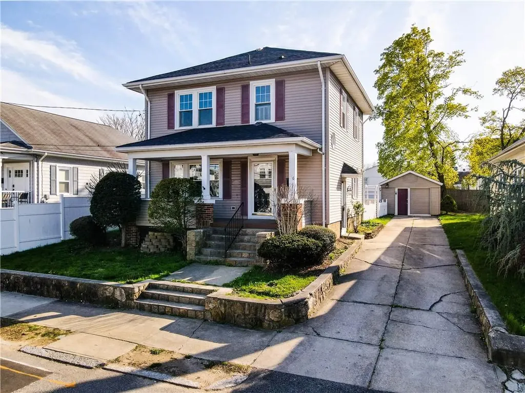 116 Burnside Street Cranston RI 02910