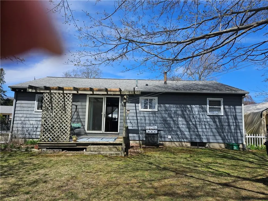 85 Canario Drive Warren RI 02885