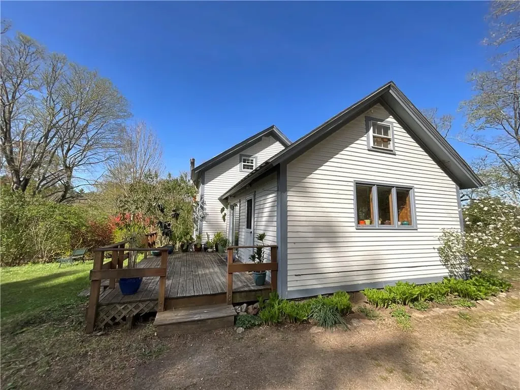 305 Arcadia Road Richmond RI 02832