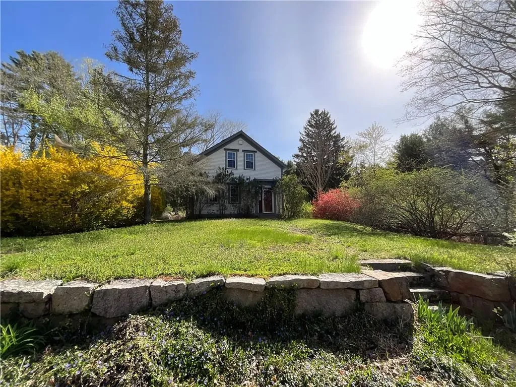 305 Arcadia Road Richmond RI 02832