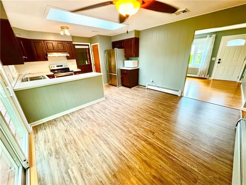 16 Grove Avenue Johnston RI 02919