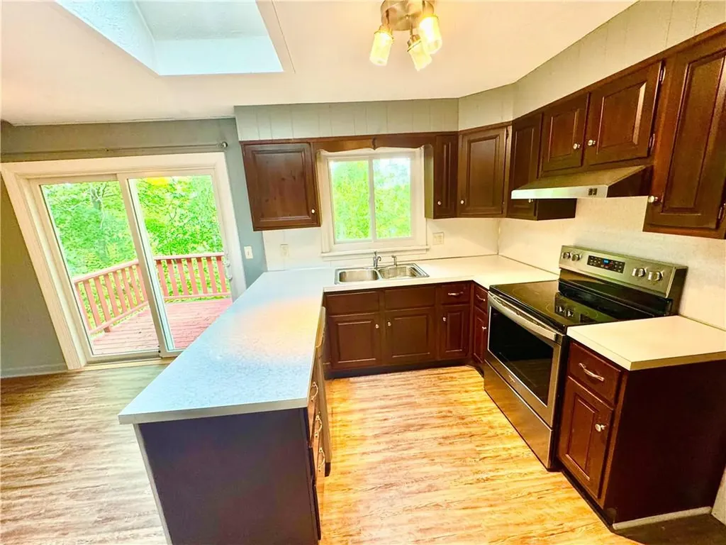 16 Grove Avenue Johnston RI 02919