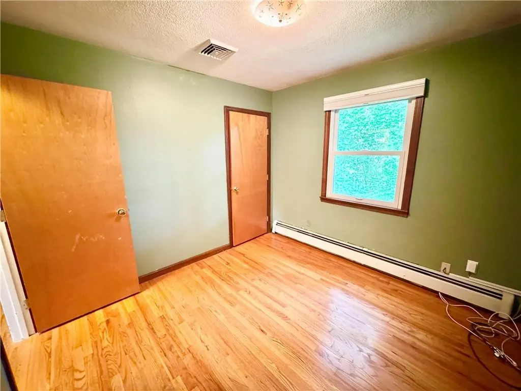 16 Grove Avenue Johnston RI 02919
