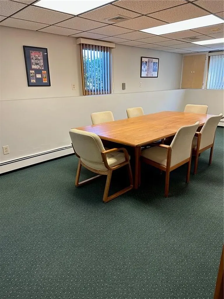 164 Airport Road Warwick RI 02889