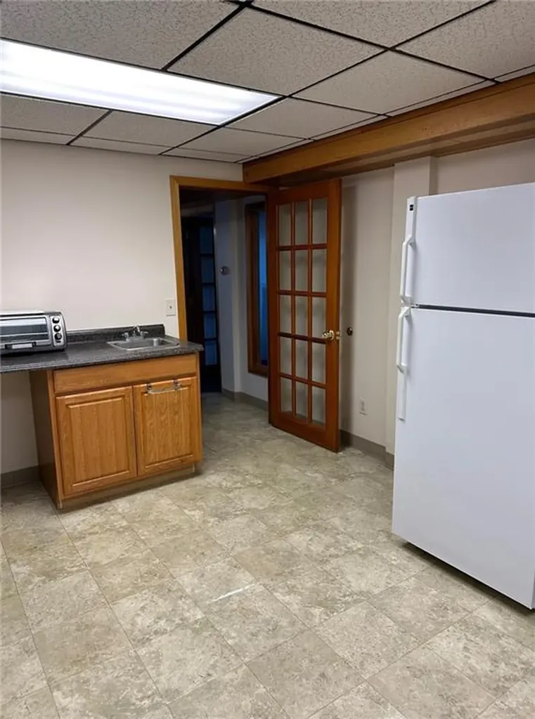 164 Airport Road Warwick RI 02889