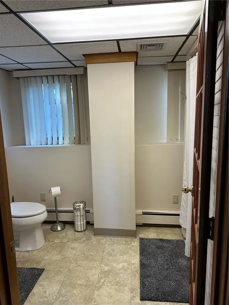164 Airport Road Warwick RI 02889
