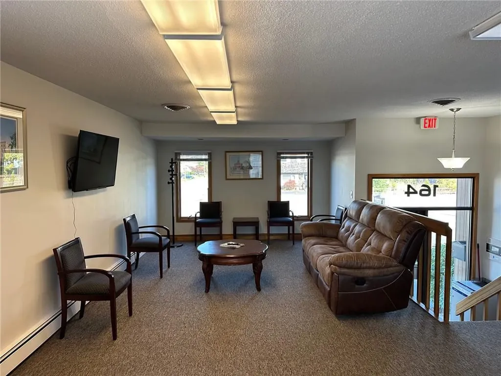 164 Airport Road Warwick RI 02889
