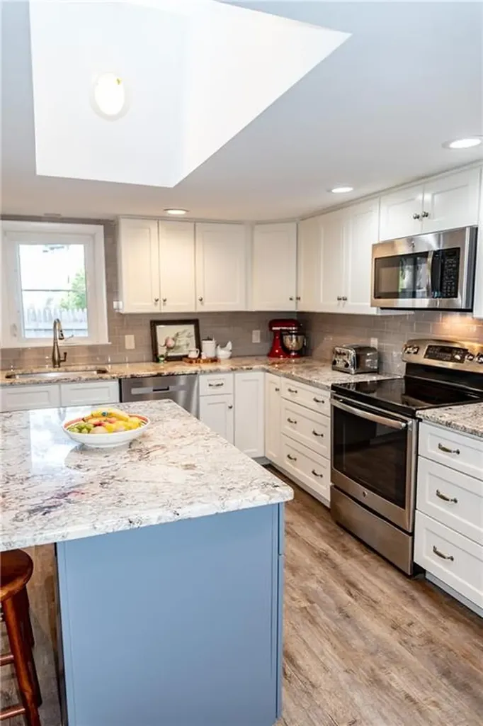 28 Riverview Avenue Smithfield RI 02917