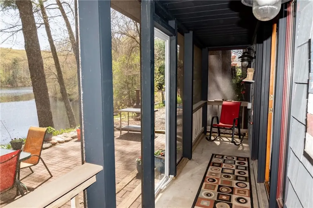 28 Riverview Avenue Smithfield RI 02917