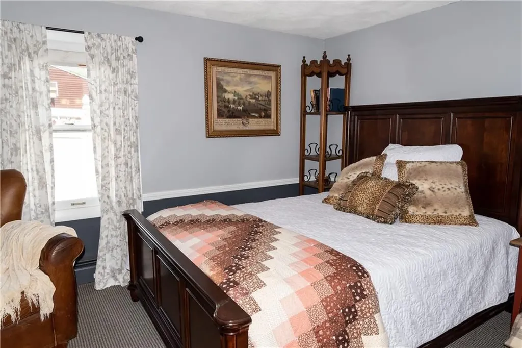 28 Riverview Avenue Smithfield RI 02917