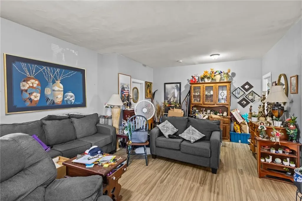 382 384 Manton Avenue Providence RI 02909