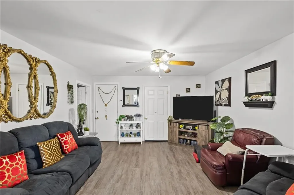 382 384 Manton Avenue Providence RI 02909