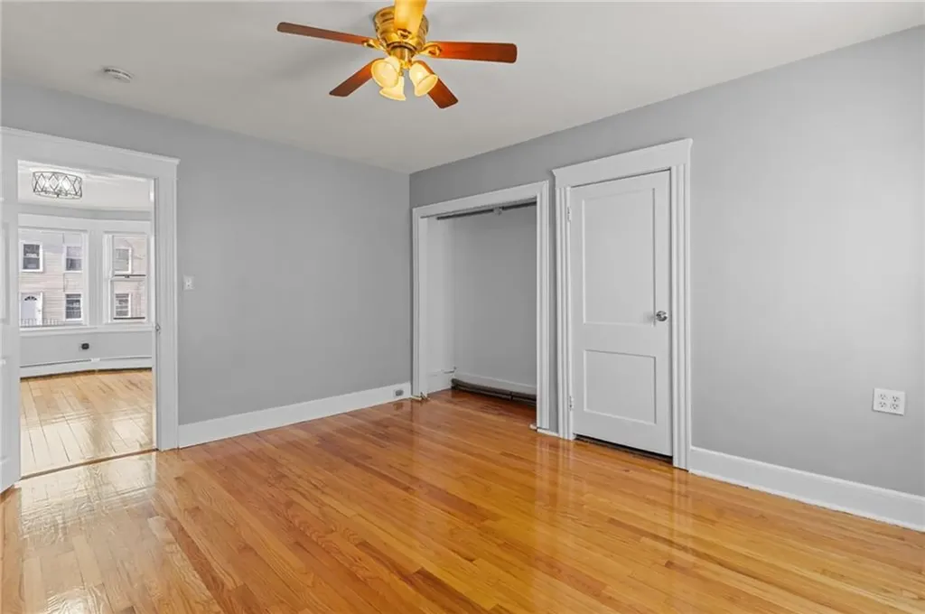 214 Kenyon Avenue Pawtucket RI 02861