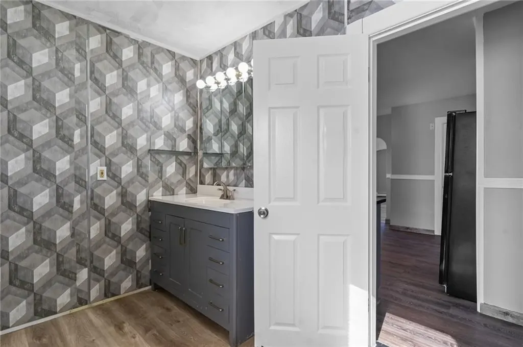 214 Kenyon Avenue Pawtucket RI 02861
