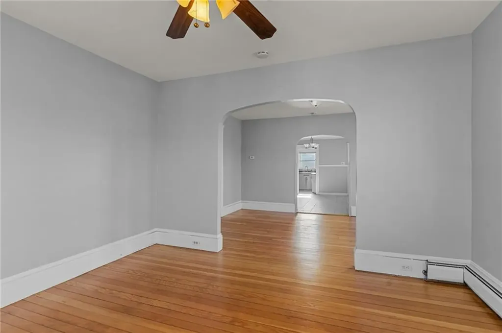 214 Kenyon Avenue Pawtucket RI 02861