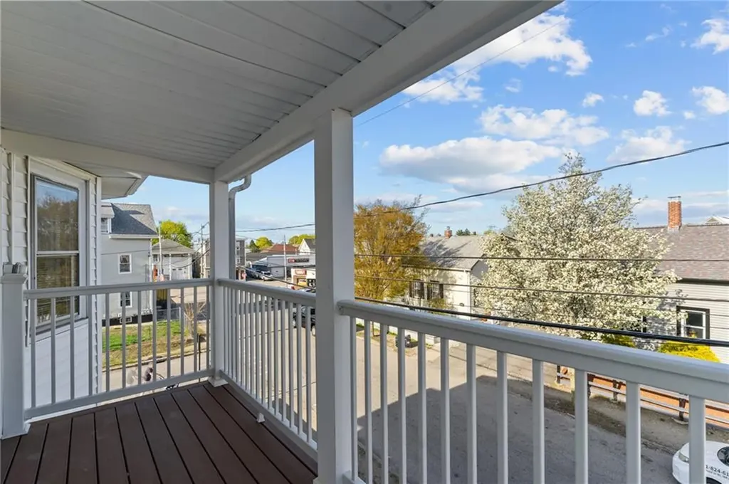 214 Kenyon Avenue Pawtucket RI 02861