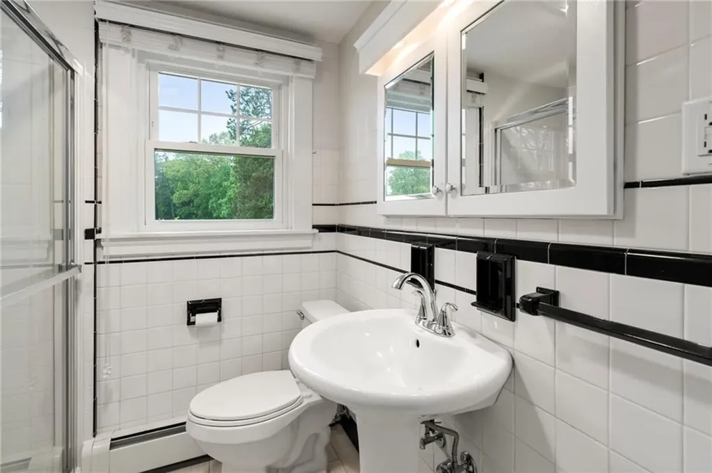 399 Smithfield Road North Smithfield RI 02896