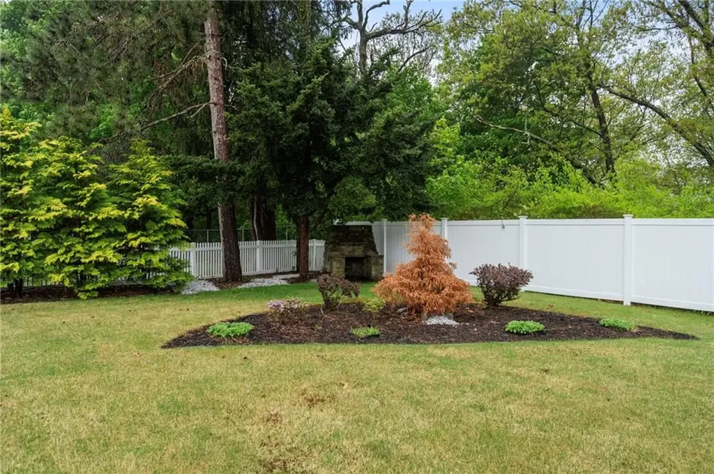 399 Smithfield Road North Smithfield RI 02896