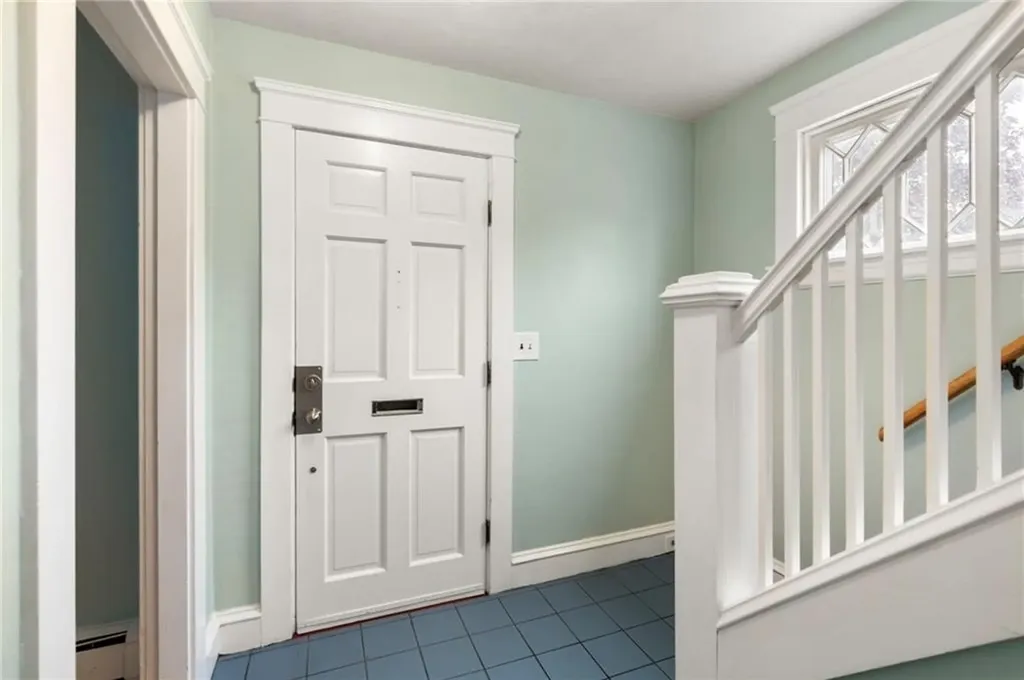 399 Smithfield Road North Smithfield RI 02896