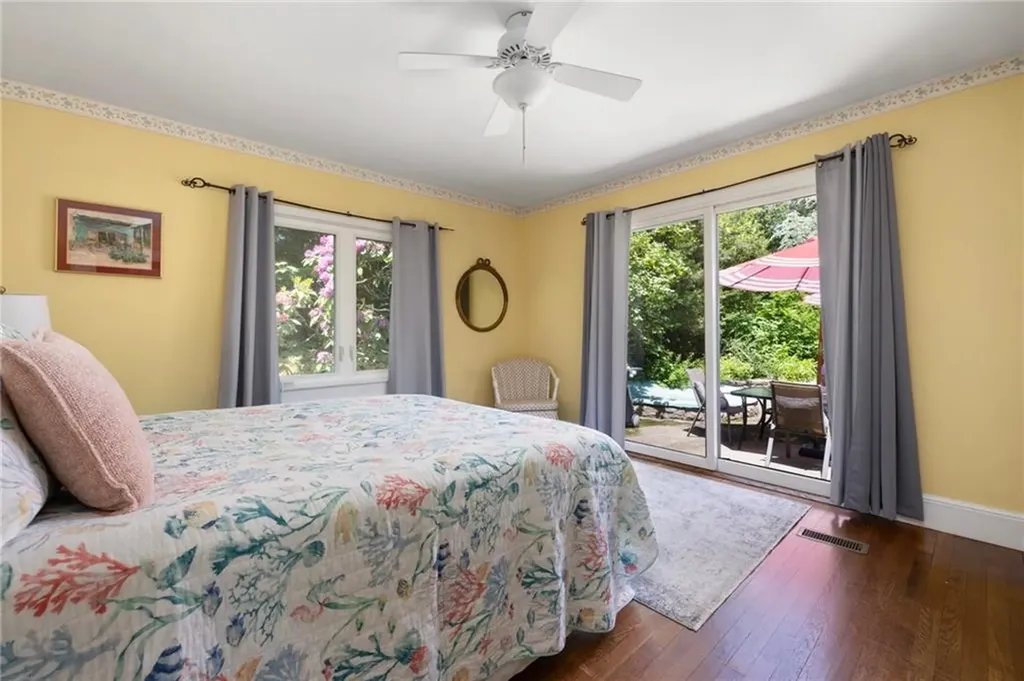 39 Highland Avenue Narragansett RI 02882