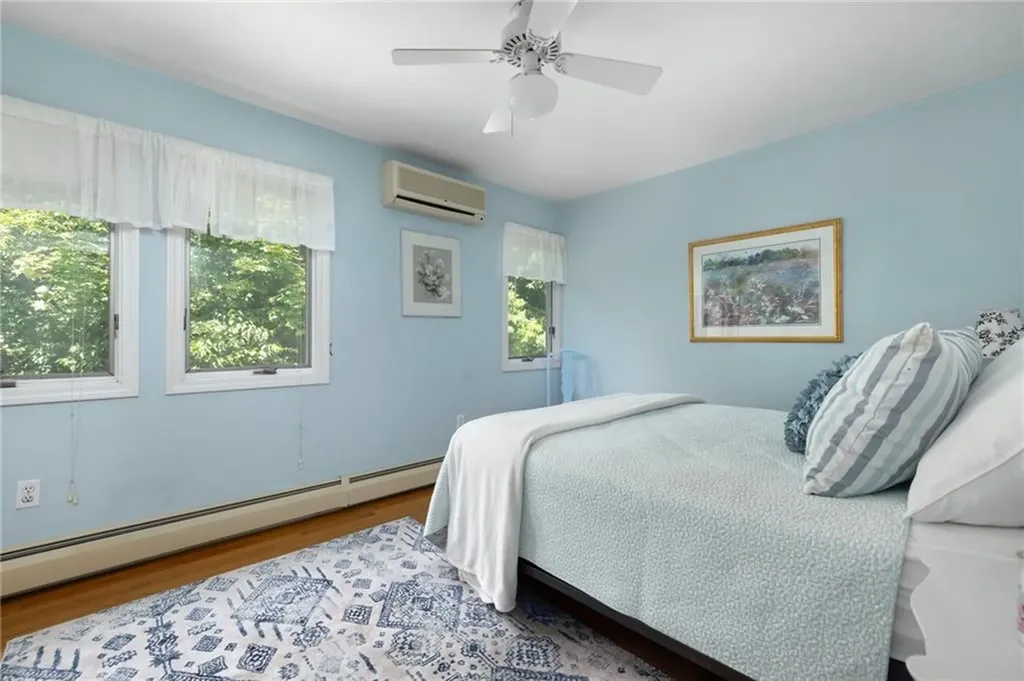 39 Highland Avenue Narragansett RI 02882