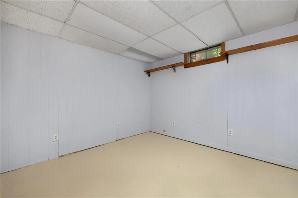 39 Highland Avenue Narragansett RI 02882