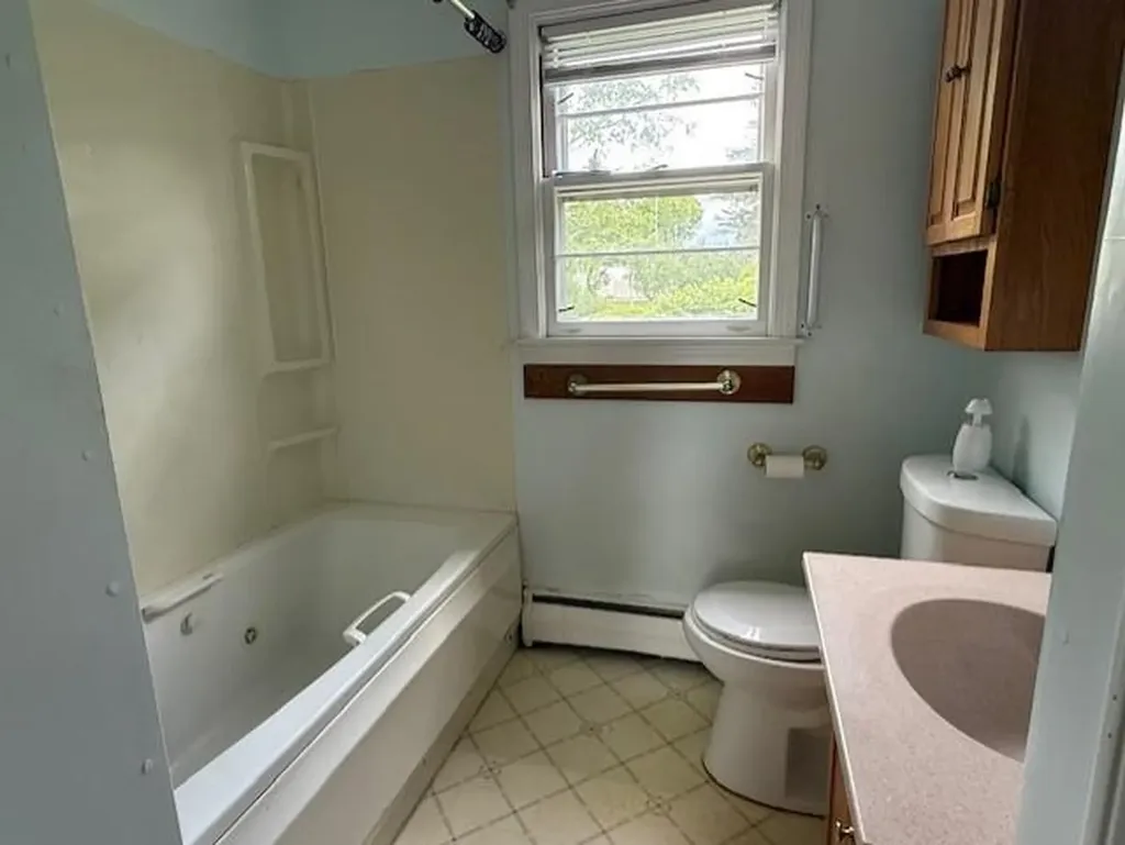 13 South Drive Westerly RI 02891