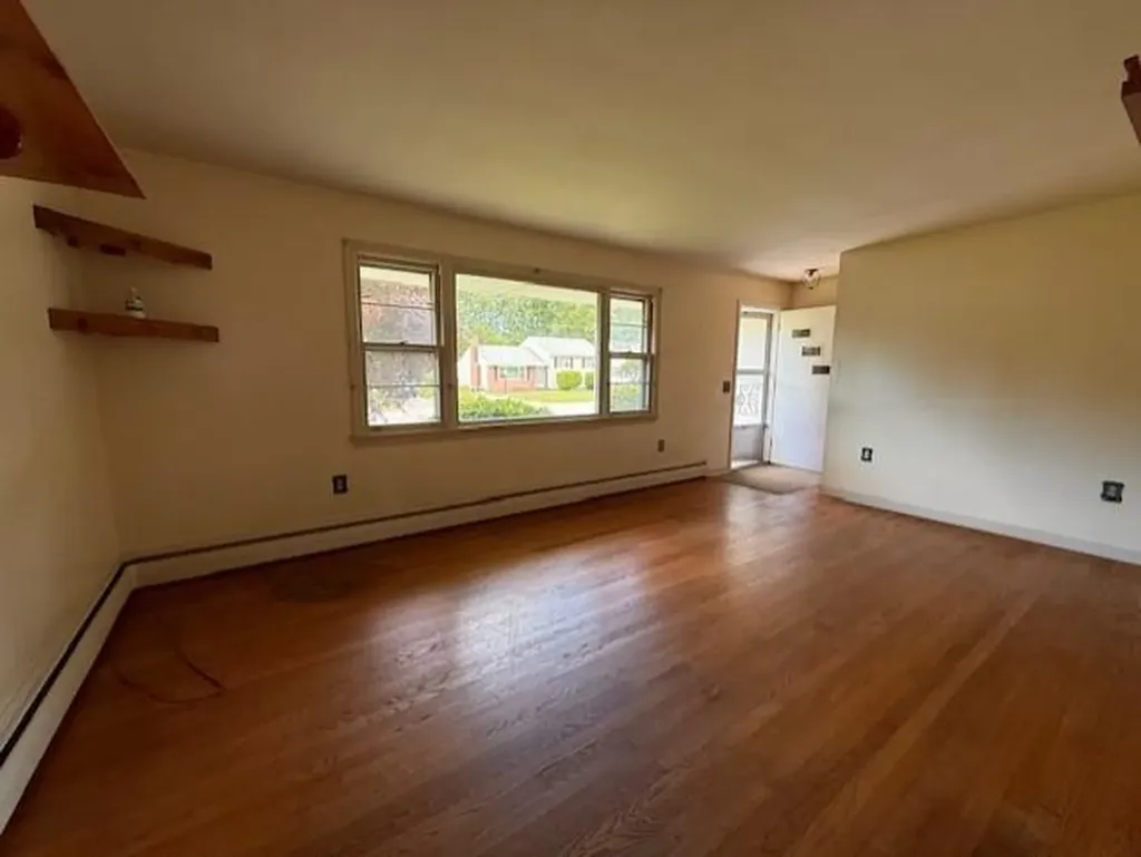 13 South Drive Westerly RI 02891